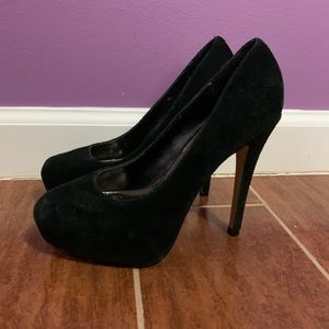 BAKERS Suede Pumps - Used
